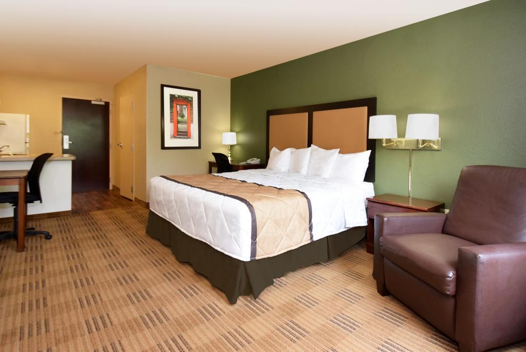 Sonesta Simply Suites Lafayette Airport Exterior foto